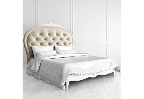 Купить Кровать с мягким изголовьем 180*200 Romantic R518D-K02-AG-B01 с доставкой по России по цене производителя можно в магазине Другая Мебель в Липецке